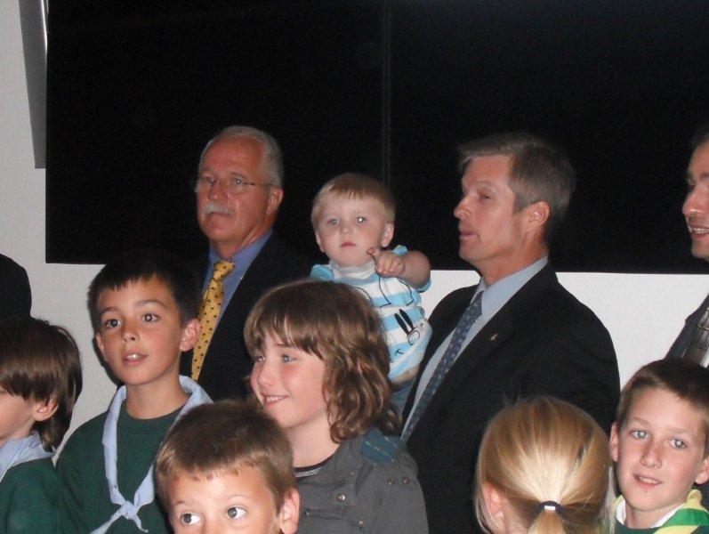 STS-119 Meeting 2009 46